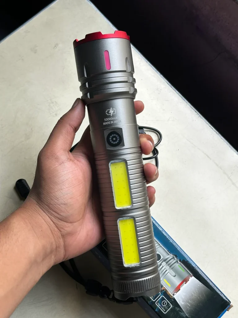 X03 Rechargeable Aluminum Flashlight - 50000MAH